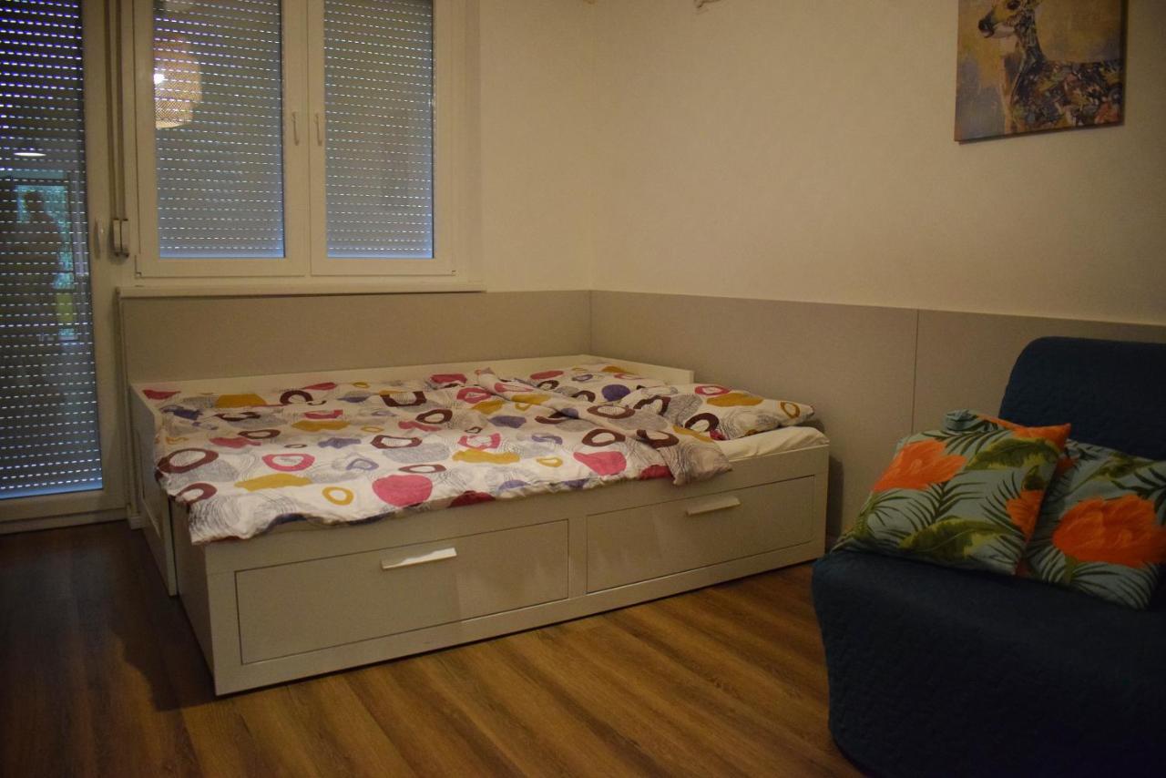 Helikon 31 Apartman เคสเท ภายนอก รูปภาพ